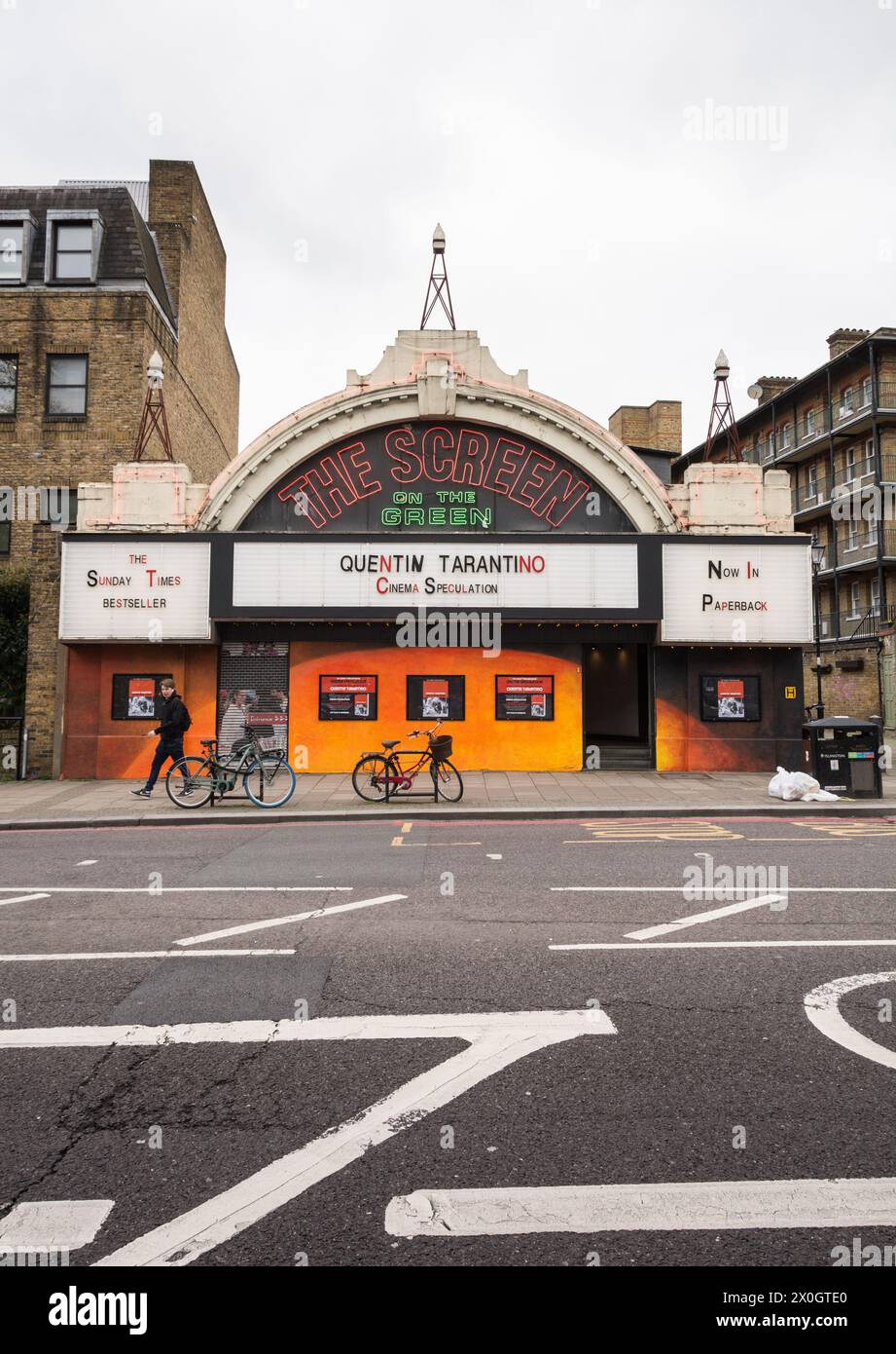 Extérieur de l'écran sur le cinéma vert sur Upper Street, Islington, Londres, Angleterre, Royaume-Uni Banque D'Images