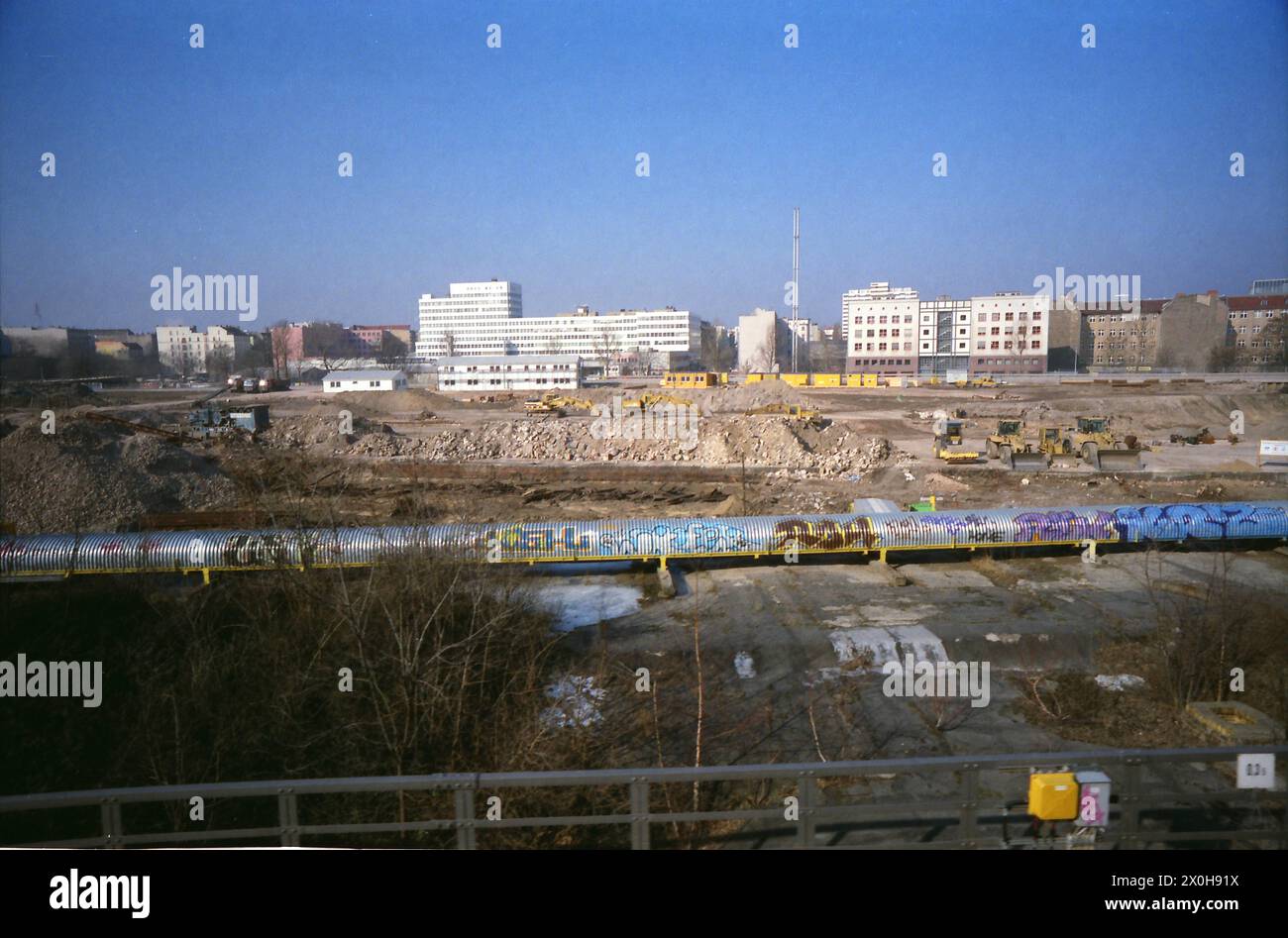 Une immense zone urbaine aplatie par la guerre et l'après-guerre, avec Potsdamer Platz et Leipziger Platz au milieu, va redevenir le centre de Berlin [traduction automatique] Banque D'Images