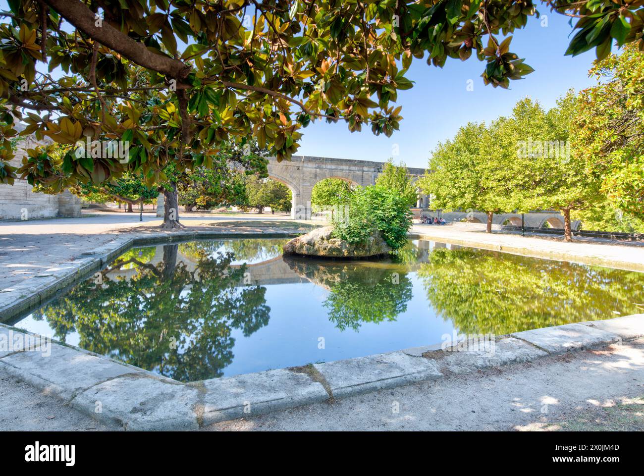 Aqueduc Saint Clément, plans d'eau, adduction d'eau, place Royal du Peyrou, centre historique, promenade, vieille ville, Montpellier, Hérault, France, Banque D'Images