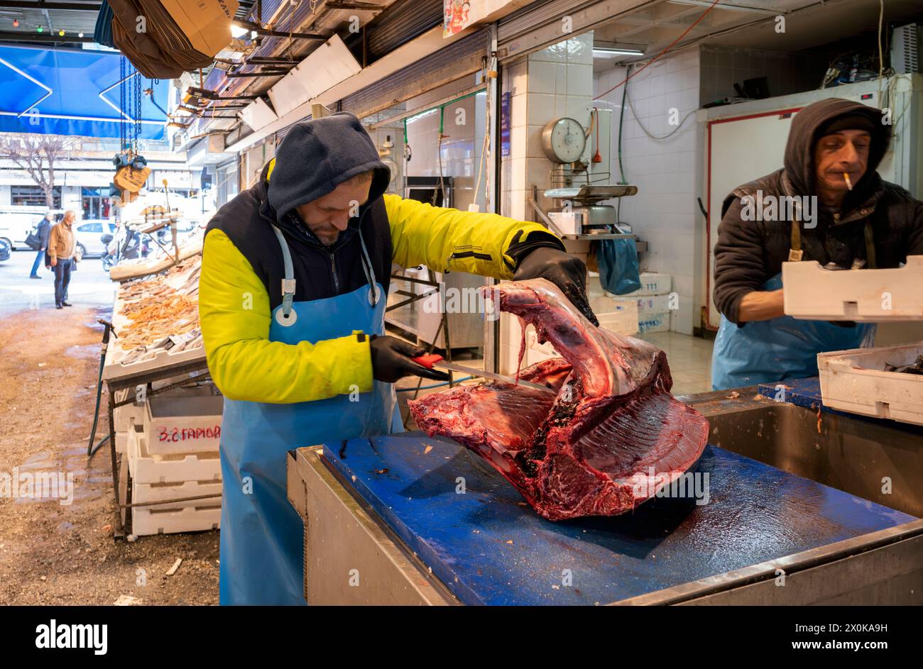 Exposition de poisson frais et fruits de mer sur glace, poissonnier, nourriture, marché de Kapani, Vlali, Thessalonique, Macédoine, Grèce Banque D'Images