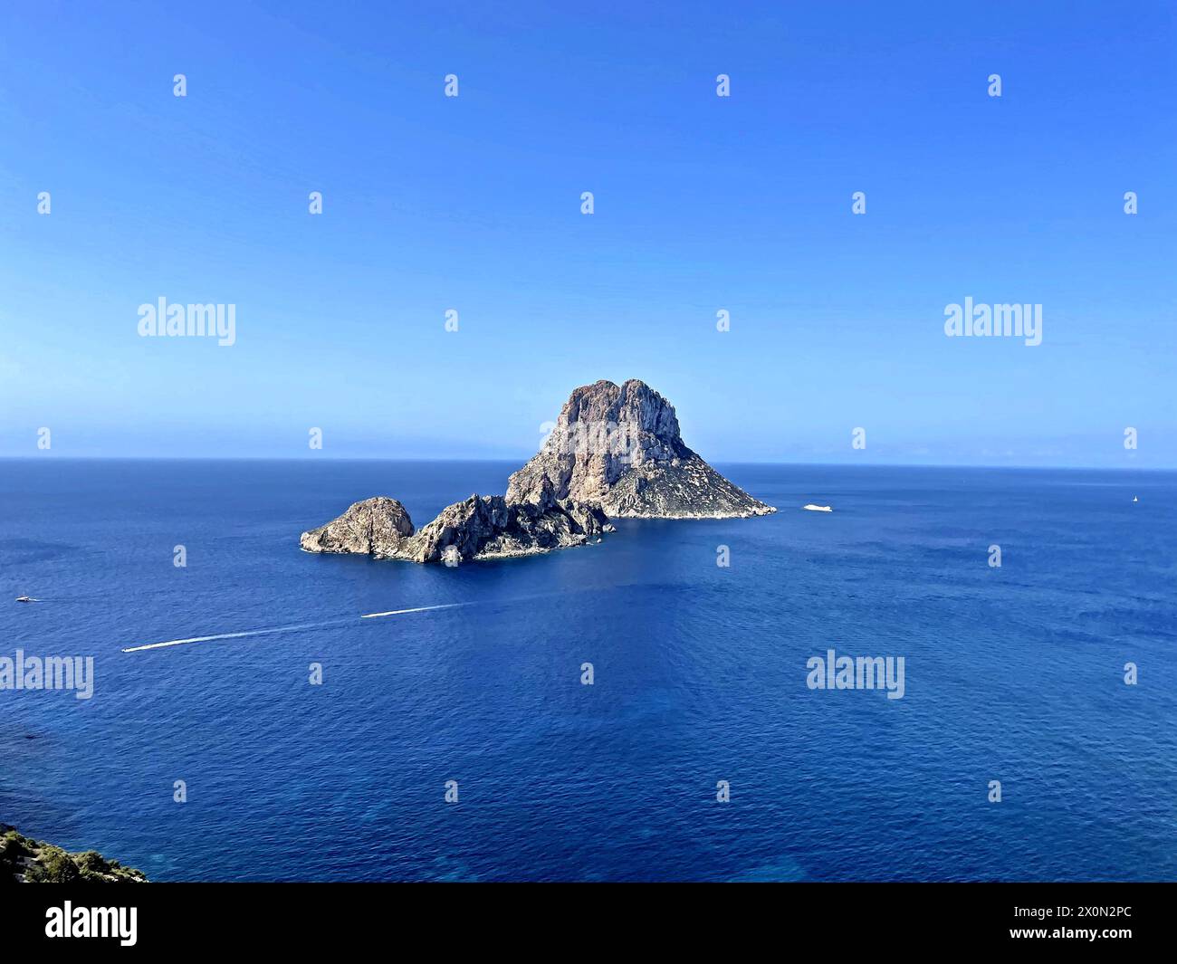 Es Vedra sur la merveilleuse île d'Ibiza, îles Baléares, Espagne Banque D'Images