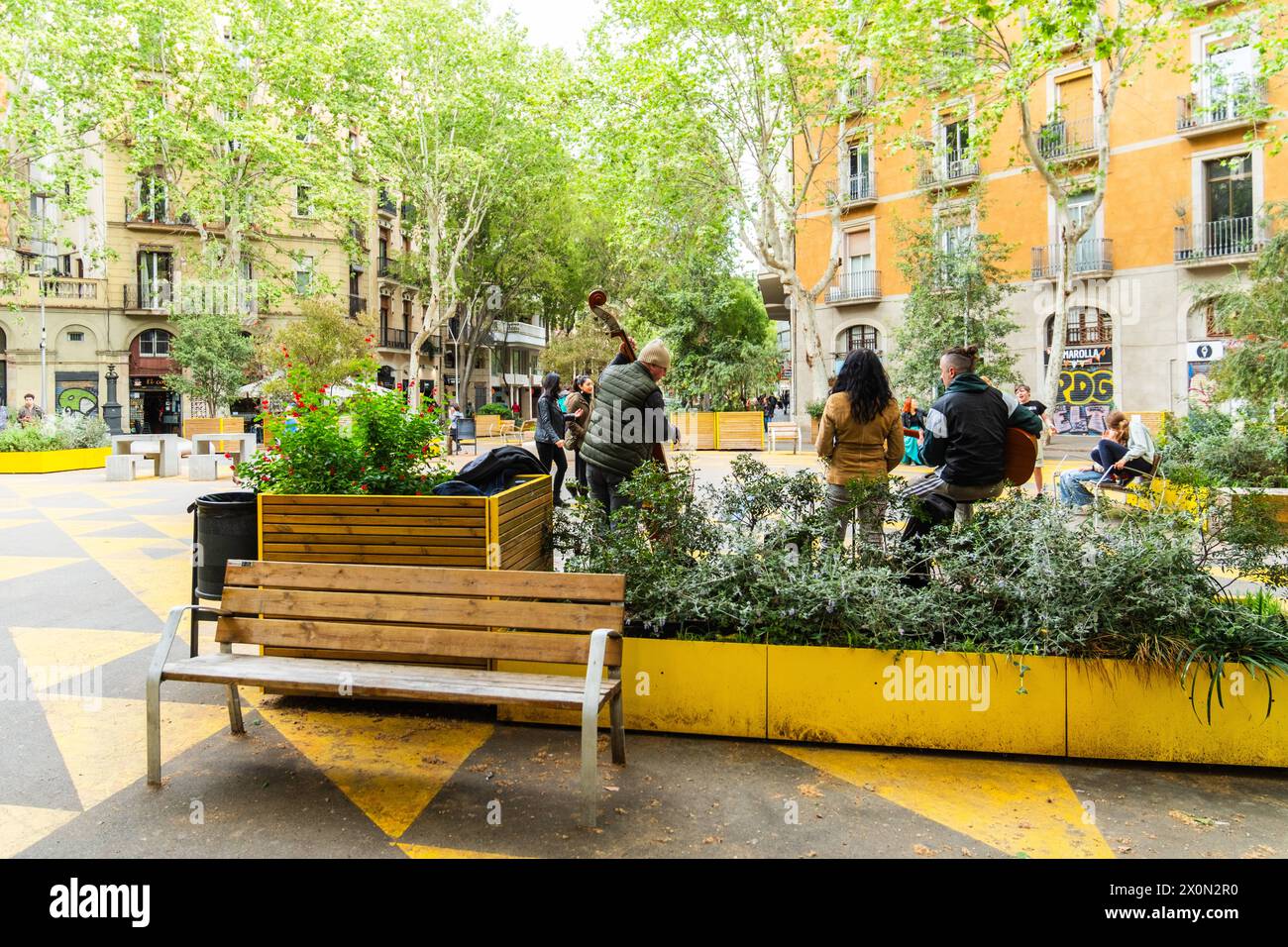 Superblock oder Superilla im Viertel Sant Antoni, für Autos Stark eingeschränkter Bereich der Stadt in Barcelona, Spanien Barcelona Katalonien Spanien Banque D'Images