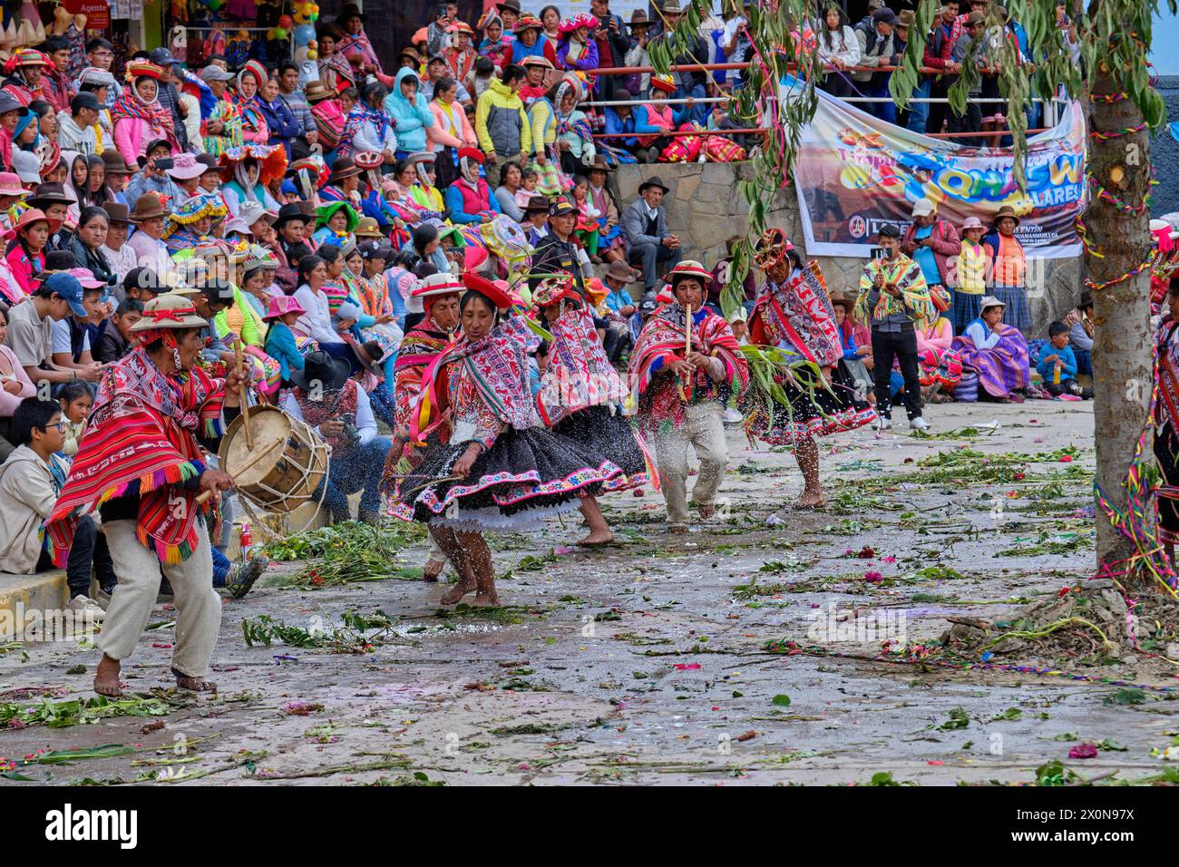 Pérou, province de Cuzco, ville de Lares, carnaval Banque D'Images