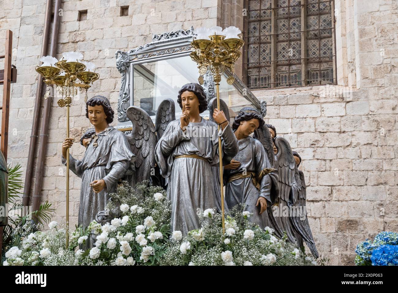 Flotteur fait pour les processions religieuses, exposition paso avant de commencer la procession, Gérone, Catalogne, Espagne Banque D'Images