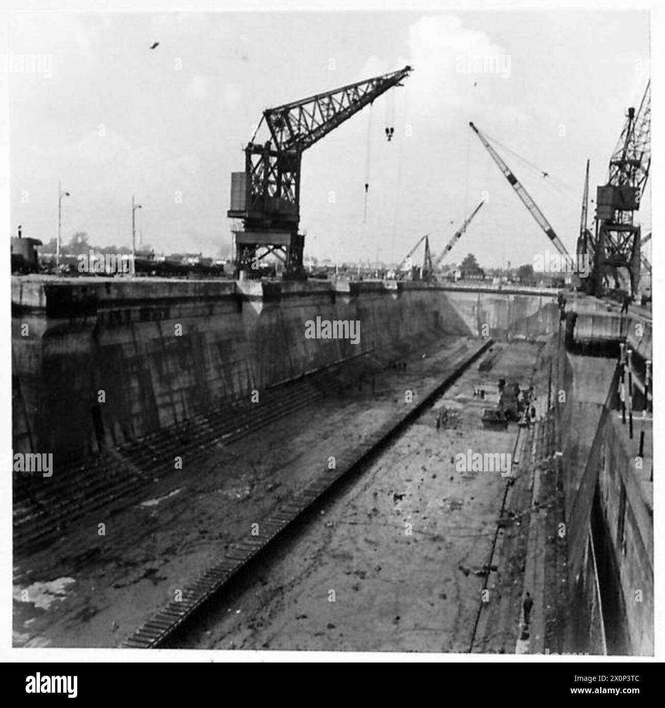 Des photographies prises à Southampton montrent le terminal de ferry ferroviaire n° 1 et le quai King George V dans le cadre de l'affectation spéciale pour TN. 5. Banque D'Images
