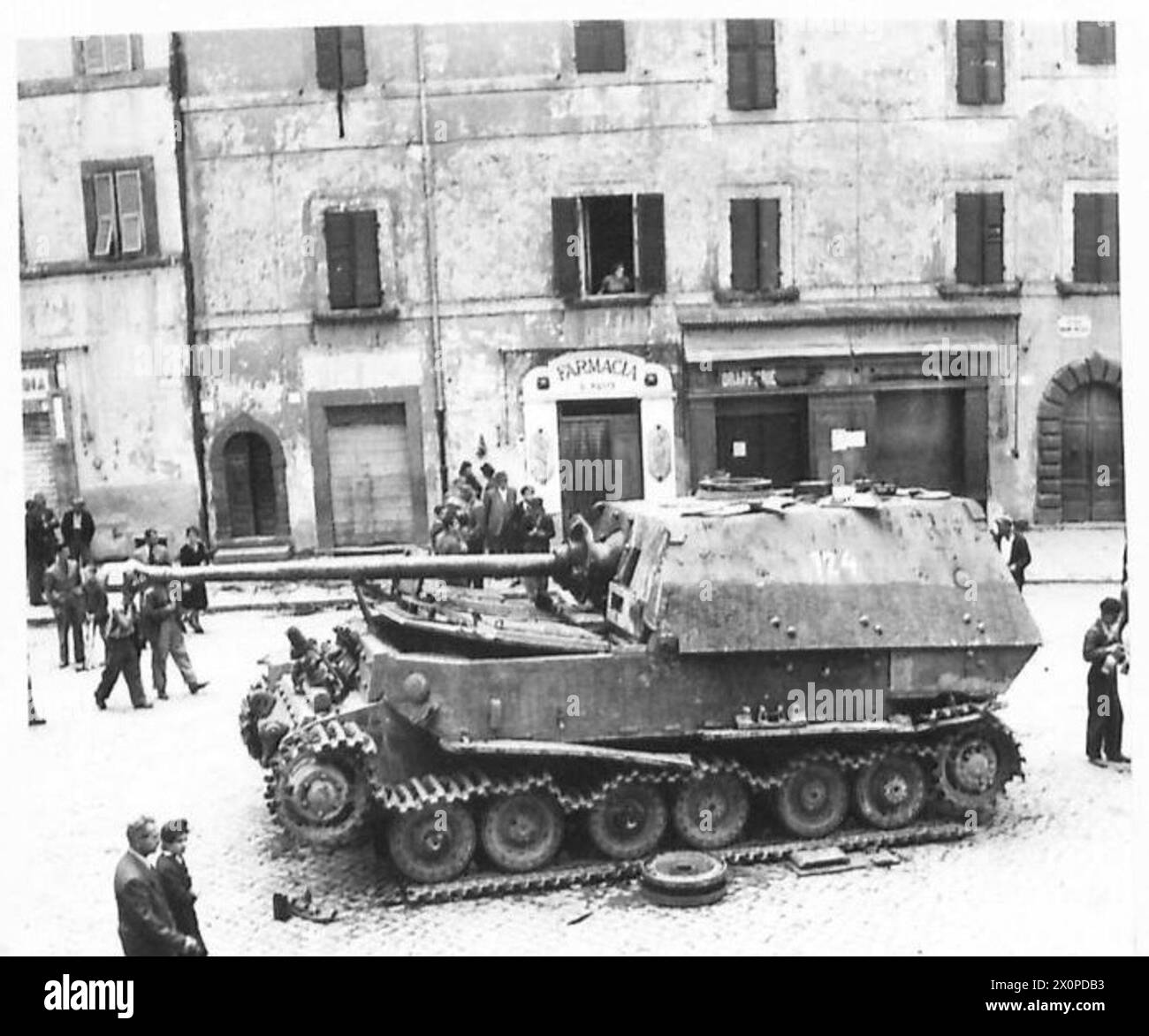 Vue de dessus du canon automoteur Ferdinand de la 8e armée montrant l'entrée du véhicule et de l'équipage. Banque D'Images