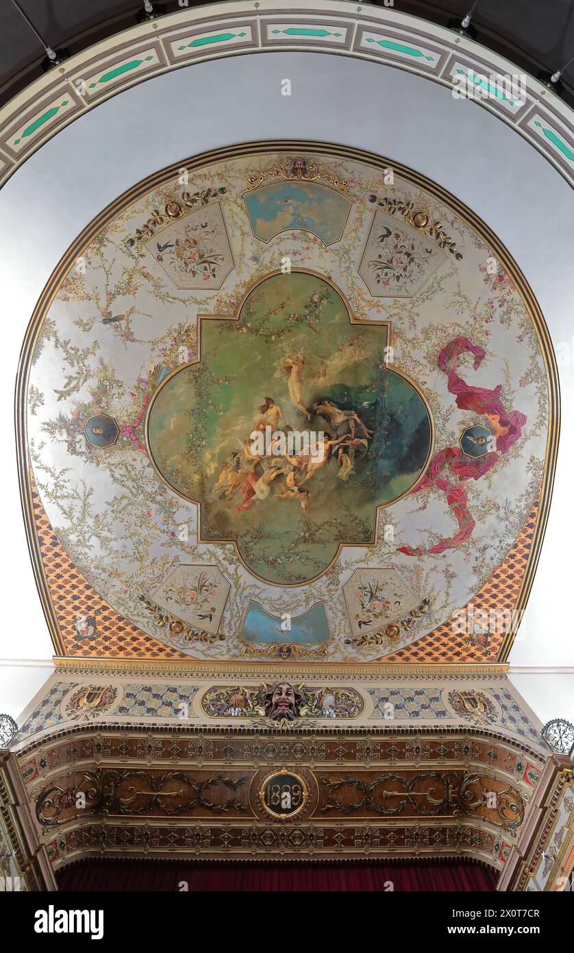 178 faux plâtre peint à l'huile et plafond en toile, dans le style italien-colisée Théâtre Tomas Terry construit en 1889 AD. Cienfuegos-Cuba. Banque D'Images