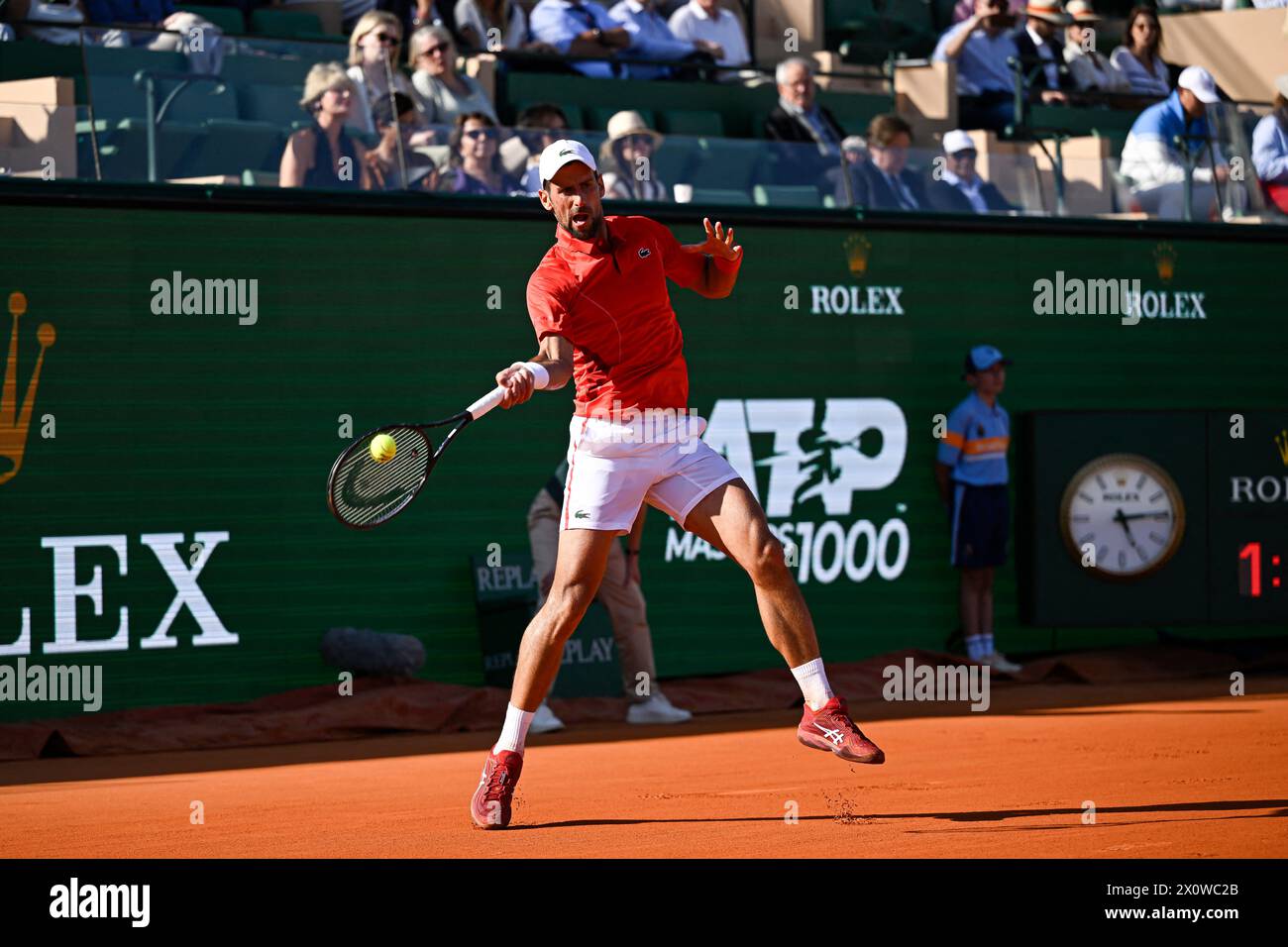 Monaco, Moldavie. 12 avril 2024. Novak Djokovic lors du Rolex Monte-Carlo ATP Masters 1000 le 12 avril 2024 au Monte Carlo Country Club de Roquebrune Cap Martin près de Monaco. Photo de Victor Joly/ABACAPRESS.COM crédit : Abaca Press/Alamy Live News Banque D'Images