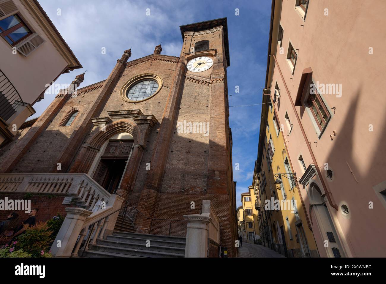 MONCALIERI, ITALIE, 14 MAI 2023 - vue de l'église Santa Maria della Scala dans le centre de Moncalieri, province de Turin, Italie Banque D'Images