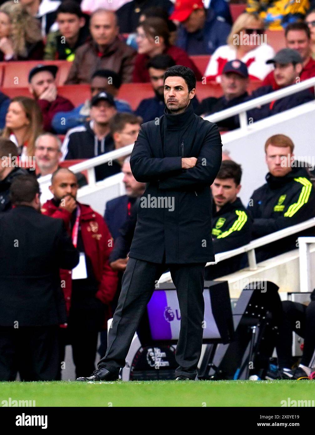 Mikel Arteta, entraîneur d'Arsenal, lors du match de premier League à l'Emirates Stadium, à Londres. Date de la photo : dimanche 14 avril 2024. Banque D'Images