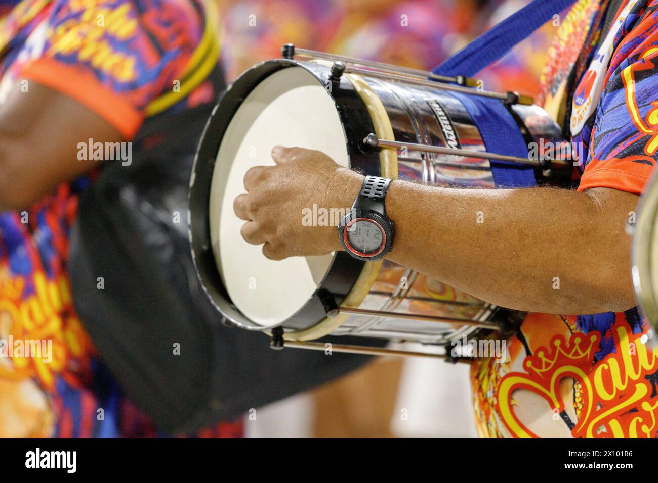 École Estacio de sa Samba à Rio de Janeiro, Brésil - 6 janvier 2024 : détails de la répétition technique de l'école Estacio de sa samba. Banque D'Images