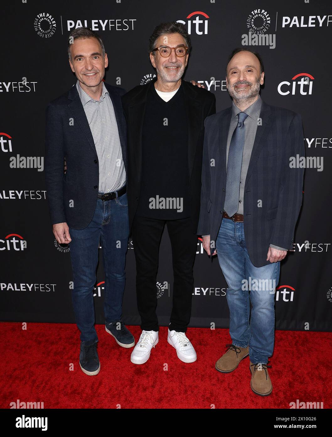 Hollywood, États-Unis. 14 avril 2024. Steve Holland, Chuck Lorre, Steven Molaro arrive au PaleyFest LA, JEUNE SHELDON tenu au Dolby Theater à Hollywood, CA le dimanche 14 avril 2024. (Photo de Juan Pablo Rico/Sipa USA) crédit : Sipa USA/Alamy Live News Banque D'Images