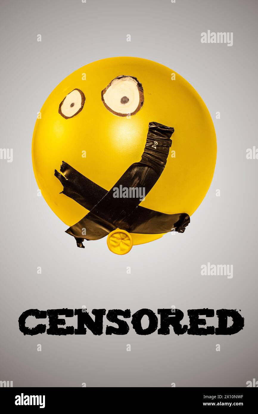 Illuminez les effets étouffants de la censure et annulez la culture avec cette image conceptuelle évocatrice représentant un ballon avec sa bouche fermée Banque D'Images