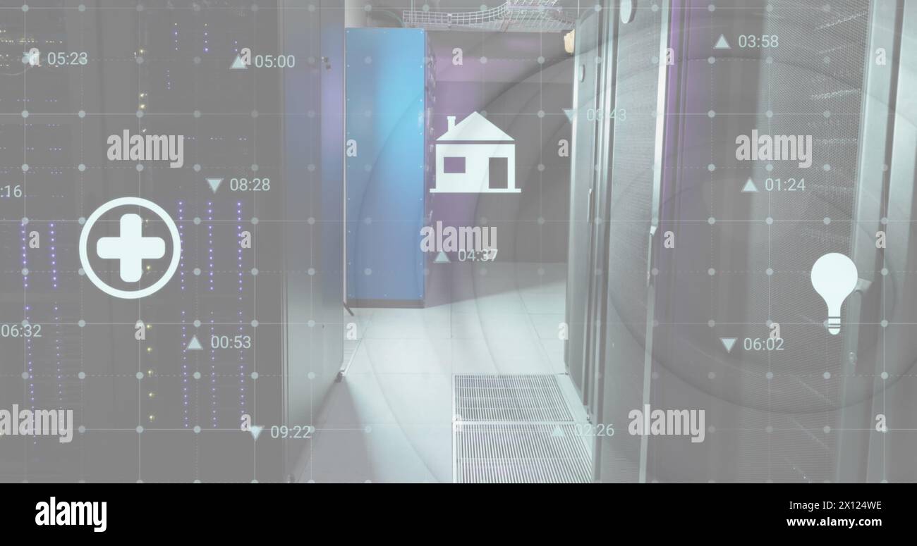 Image de plusieurs icônes numériques sur le réseau de grille par rapport à la salle du serveur informatique Banque D'Images
