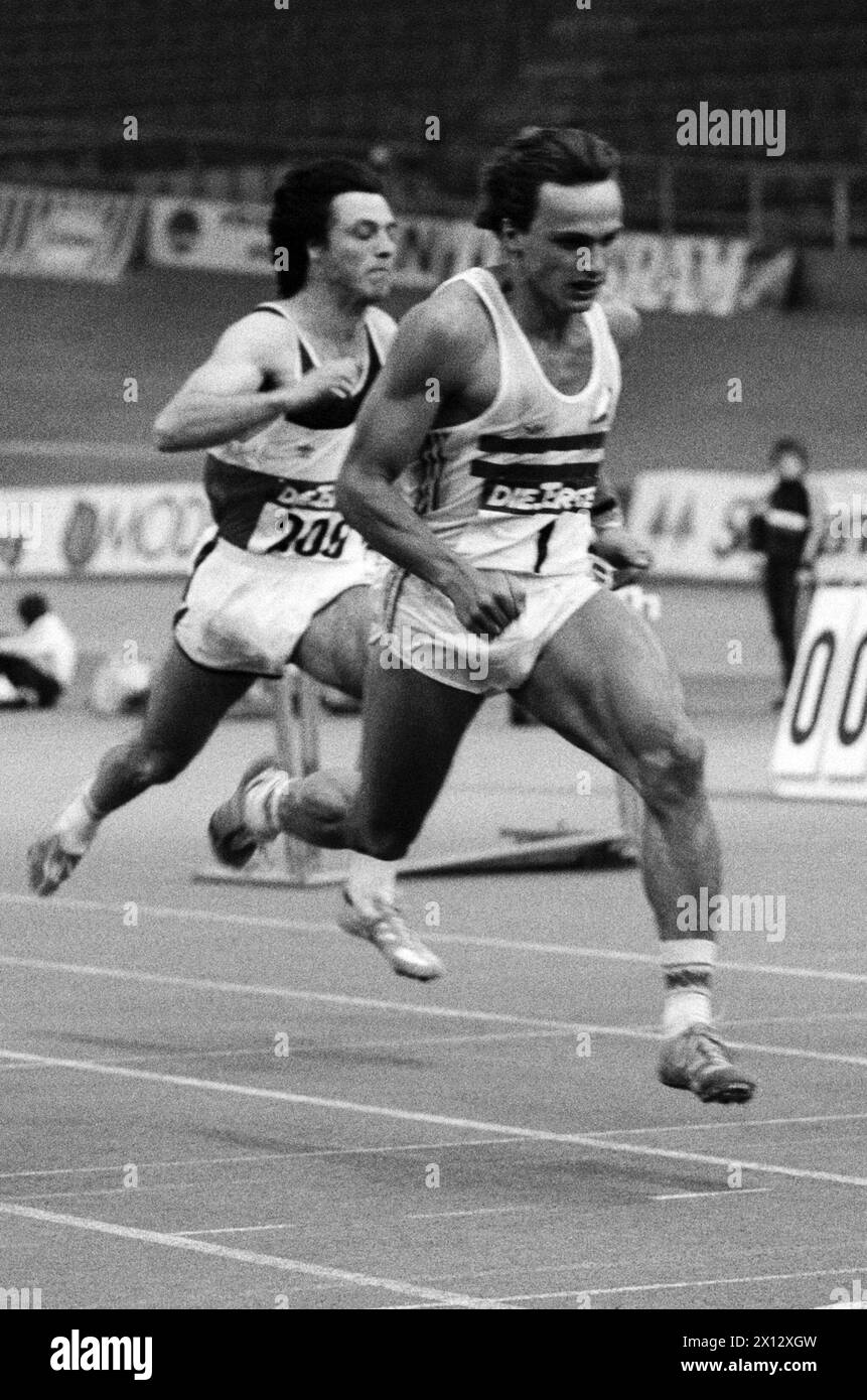 L'autrichien Andreas Berger (à droite) a couru dans le cadre de la réunion d'athlétisme dans le stade viennois Dusika le 60 mètres couru en 6,73 secondes et a remporté la course le 2 février 1987. - 19860202 PD0002 - Rechteinfo : droits gérés (RM) Banque D'Images