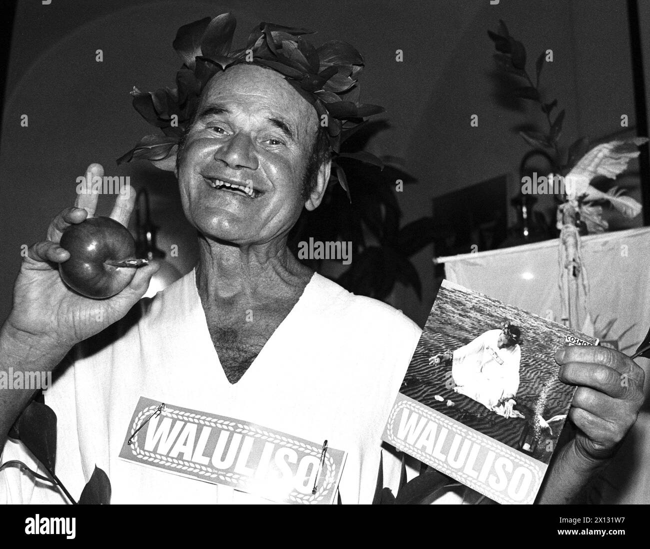 La photo a été prise le 28 octobre 1987 et montre le célèbre Waluliso 'original' viennois présentant son nouveau single 'Waluliso Paradise' dans un pub étudiant. - 19871028 PD0004 - Rechteinfo : droits gérés (RM) Banque D'Images