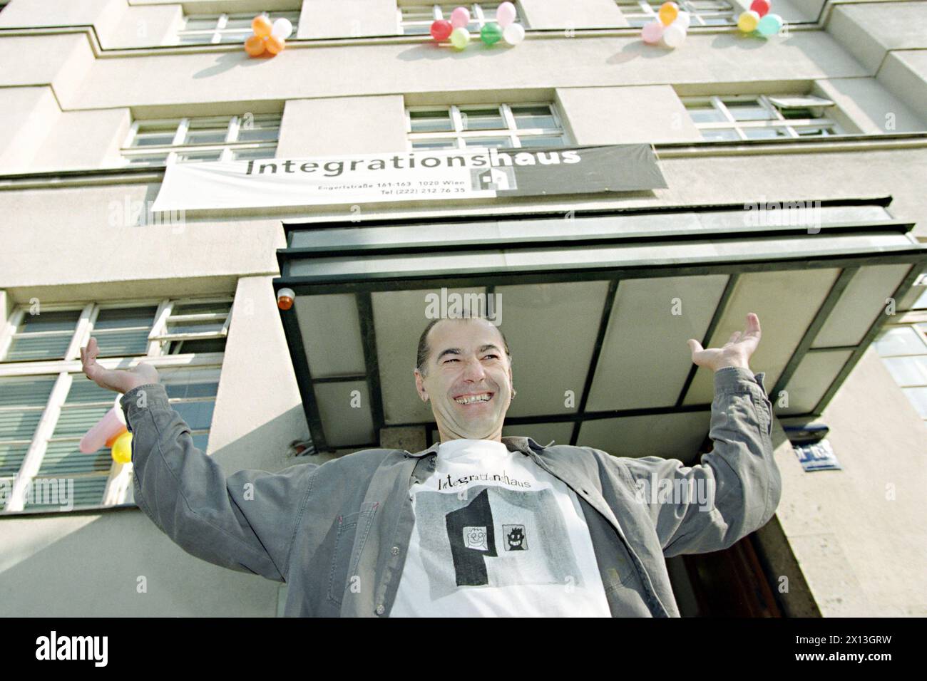 Le 25 1995 octobre, Dr Kurt Ostbahn (alias Willi Resetarits) ouvre la maison de l'intégration dans le Engerthstraße à Vienne. - 19951025 PD0009 - Rechteinfo : droits gérés (RM) Banque D'Images