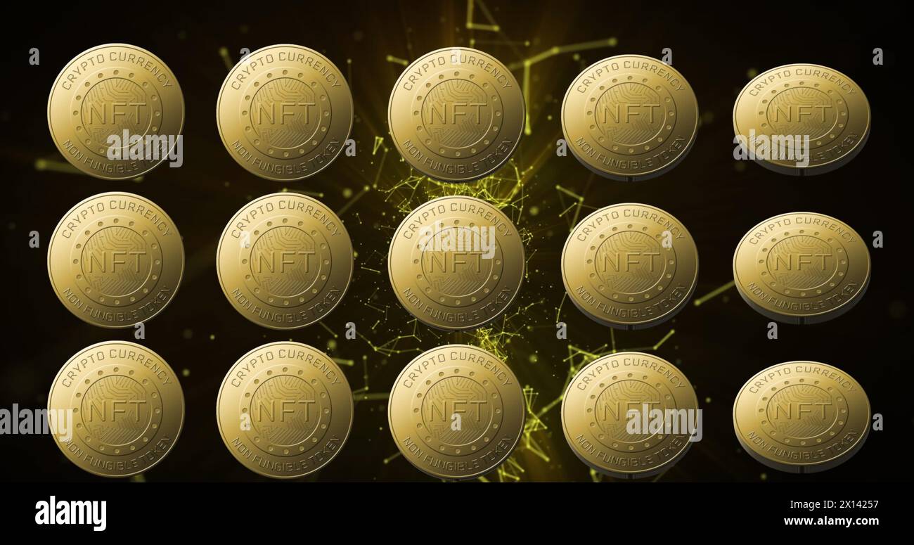 Image du texte nft sur pièces d'or et réseau de connexions sur fond sombre Banque D'Images
