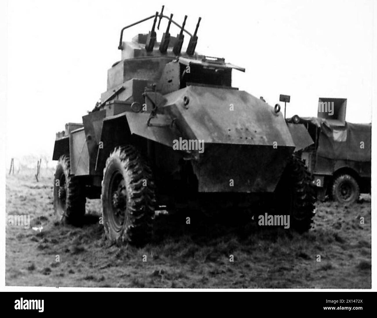 DÉMONSTRATION DE CHARS, LULWORTH - Humber Quad Besa A/A voiture blindée, armée britannique Banque D'Images