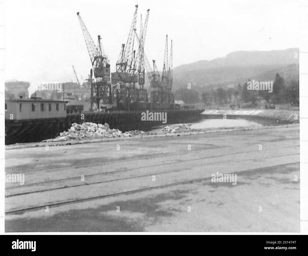 Le personnel de l'armée britannique mène des opérations spéciales à 3, 2 et 1 postes d'amarrage en eau profonde dans le cadre de l'affectation TN.5. Banque D'Images