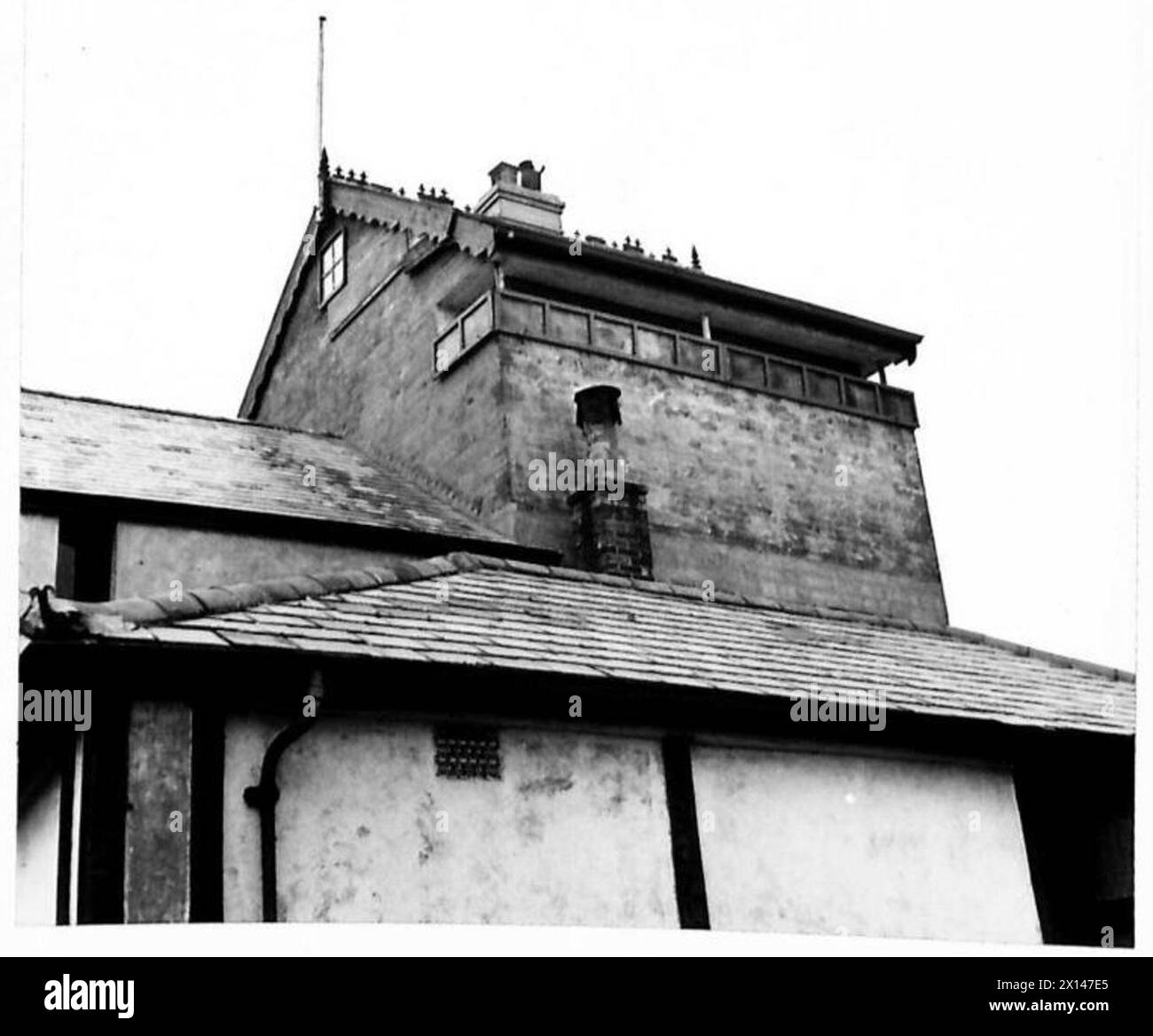 Le site des canons Southwold sur la côte est dispose d'artillerie de 6 pouces et de camouflage utilisés par l'armée britannique. Banque D'Images