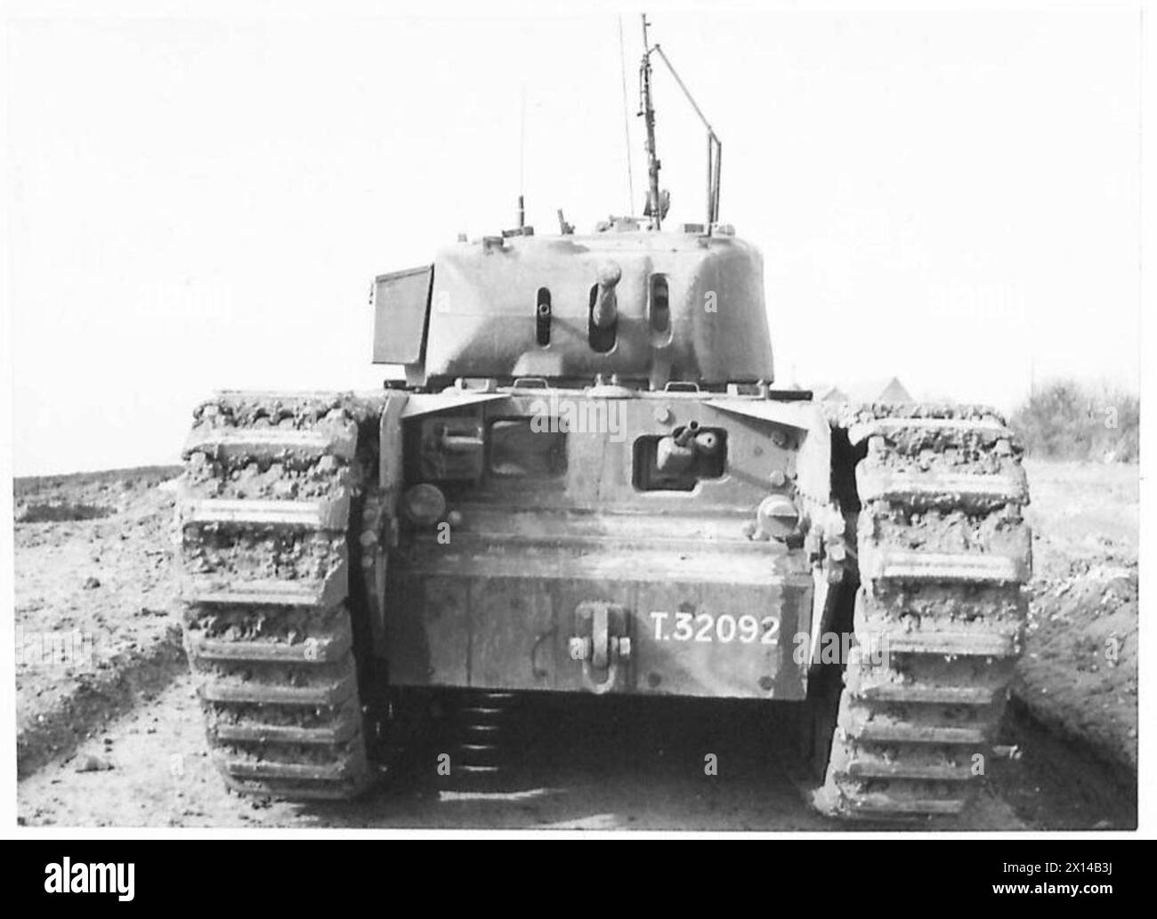 Le char d'infanterie Mk.IV Churchill est exposé, illustrant la conception et le déploiement de véhicules blindés au sein de l'armée britannique. Banque D'Images
