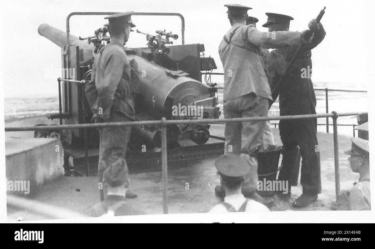Un canon de défense côtière de 6 pouces est déployé au combat à Chatham par l'armée britannique Banque D'Images