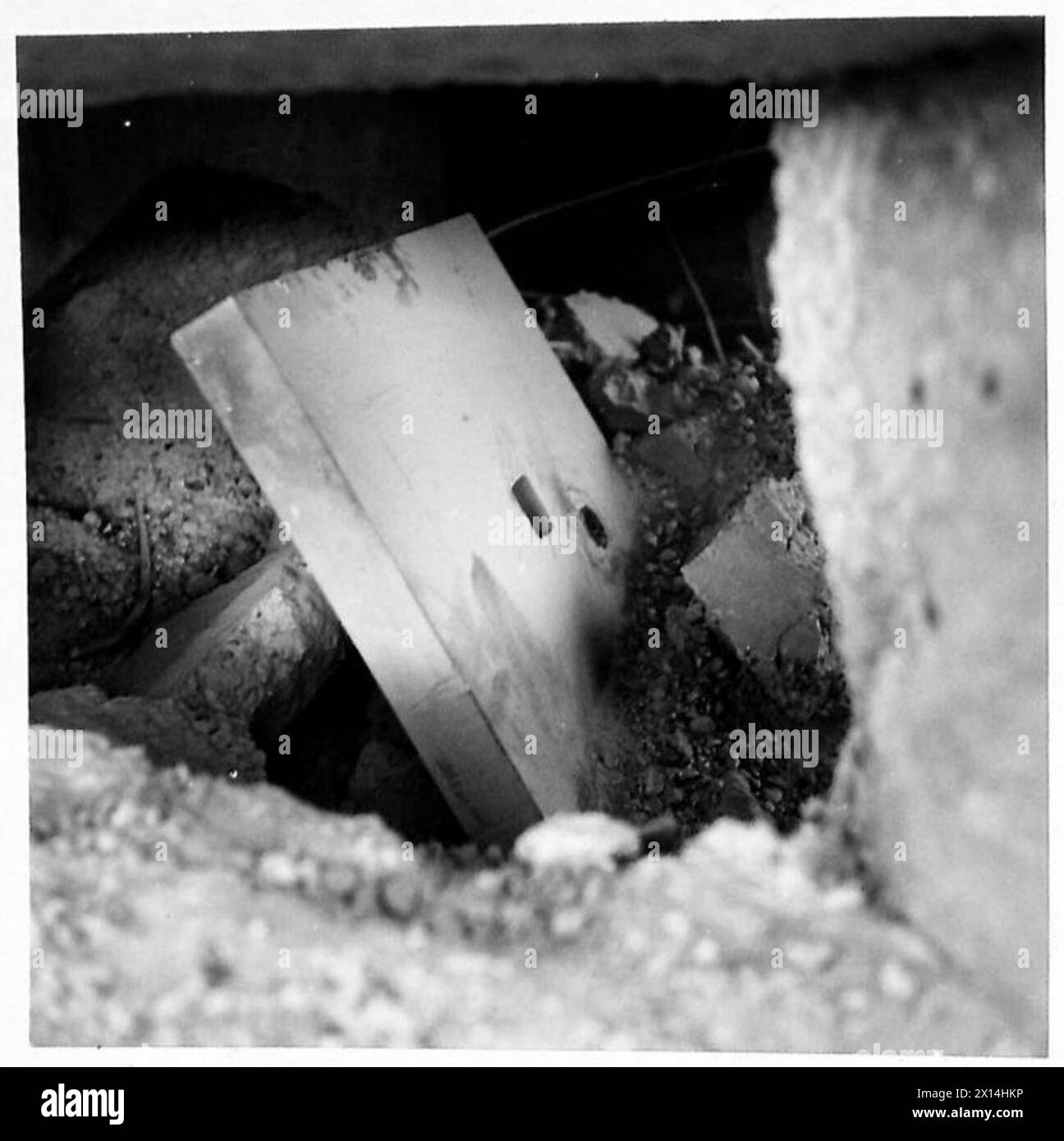 Une casemate de style allemand est documentée comme un matériel défensif secret utilisé lors d'opérations militaires. Banque D'Images