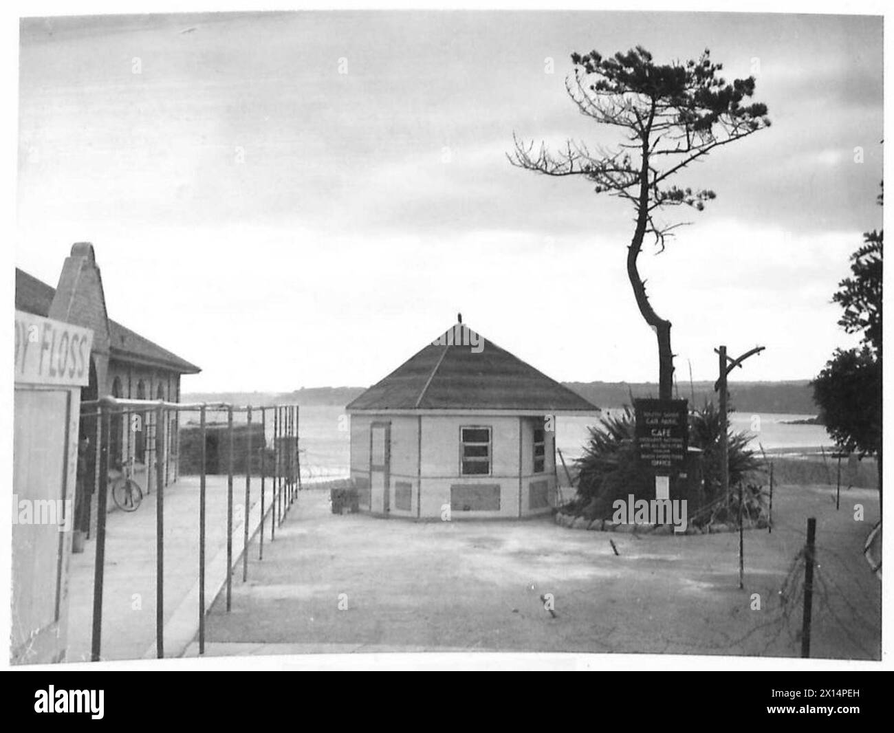 Un négatif en verre représente les techniques de camouflage utilisées par le personnel de l'armée britannique pour la dissimulation et la sécurité opérationnelle. Banque D'Images