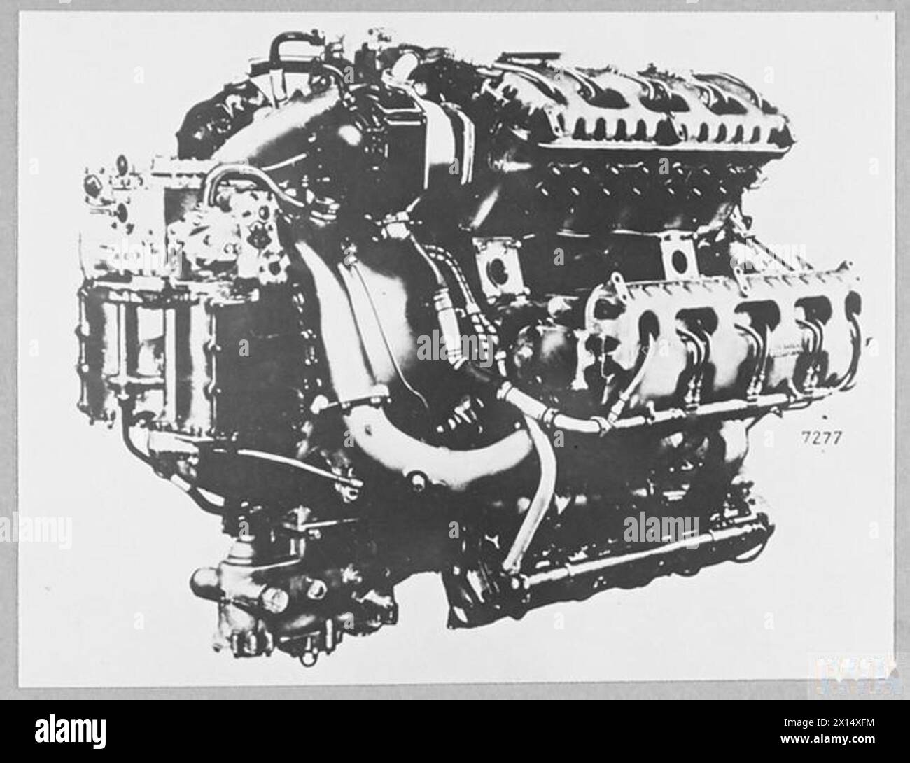 Le moteur d'avion Junkers Jumo 22A/B est montré dans une vue arrière de trois quarts, mettant en évidence les développements récents des avions et des moteurs allemands en septembre 1945. Banque D'Images