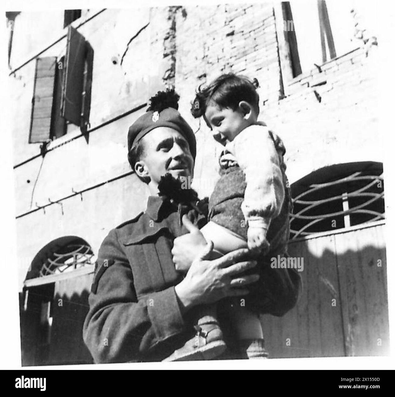 L/CPL. Harold Froy, un infanterie de la LIR dans la huitième armée, a cinq ans de service dont deux ans outre-mer en Afrique du Nord et en Italie. Banque D'Images