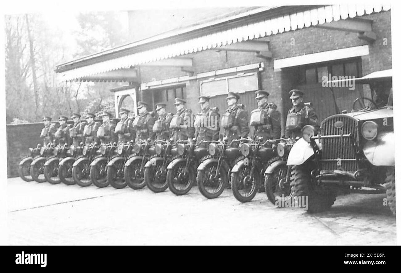 La section de réserve de la police militaire est équipée pour le contrôle de la circulation et les convois et peut opérer hors du quartier général pendant de longues périodes. Banque D'Images