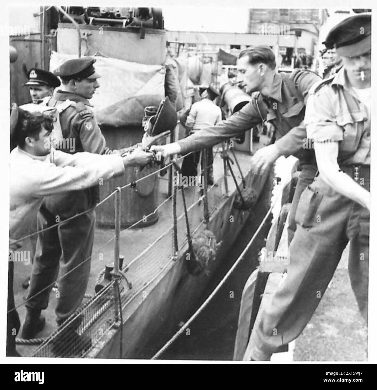 Un Commando français combattant revient du raid de Dieppe pendant les opérations de l'armée britannique. Banque D'Images