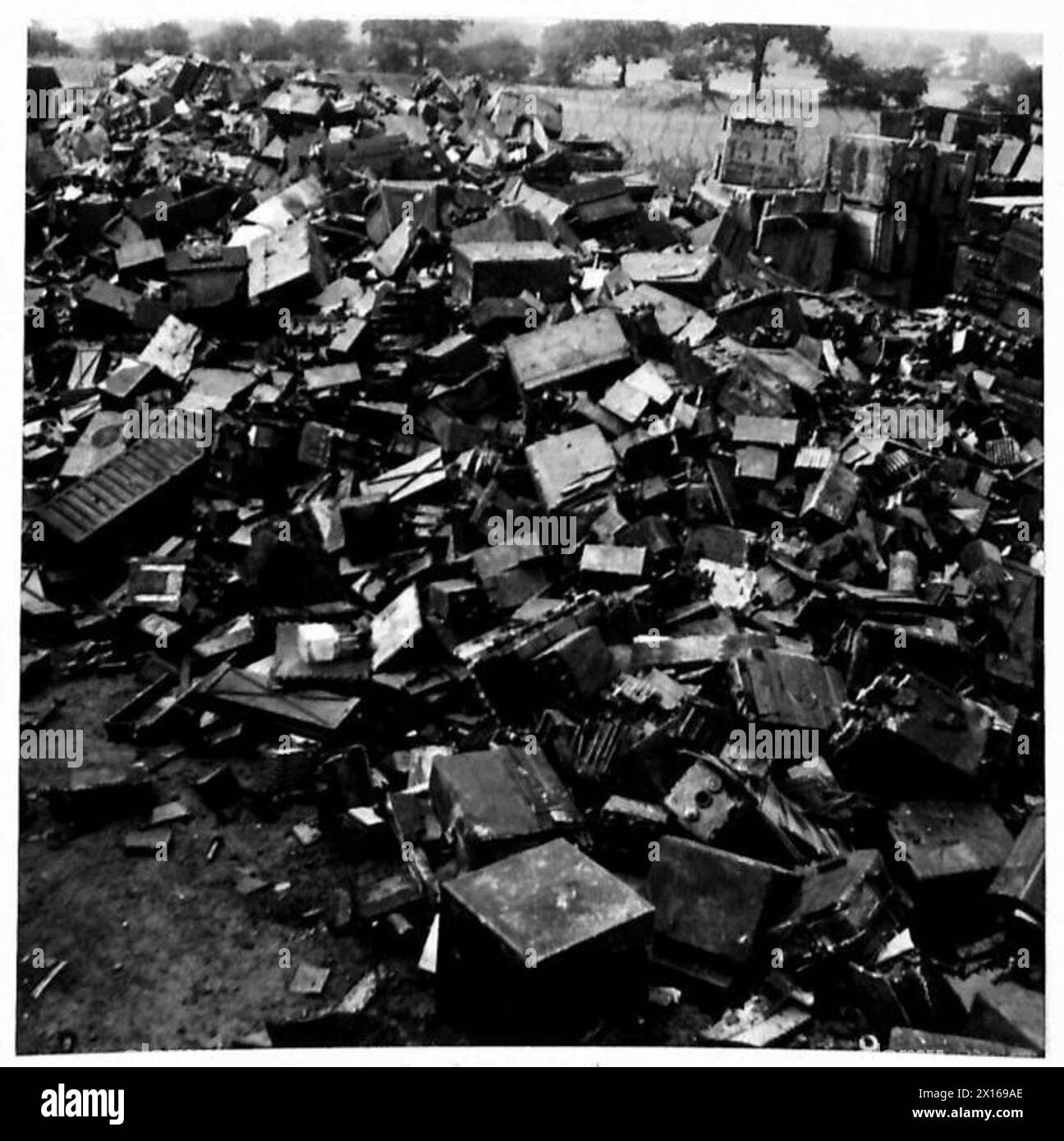 Les batteries plomb-acide sont construites dans le cadre d'une mission spéciale pour M.E.6 à Hendon. Banque D'Images