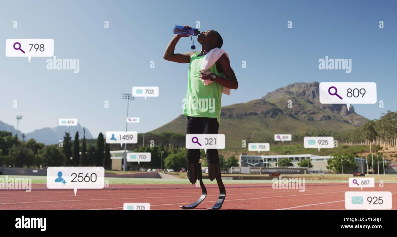 Image des barres de notification sur l'eau potable d'un athlète afro-américain après l'entraînement Banque D'Images