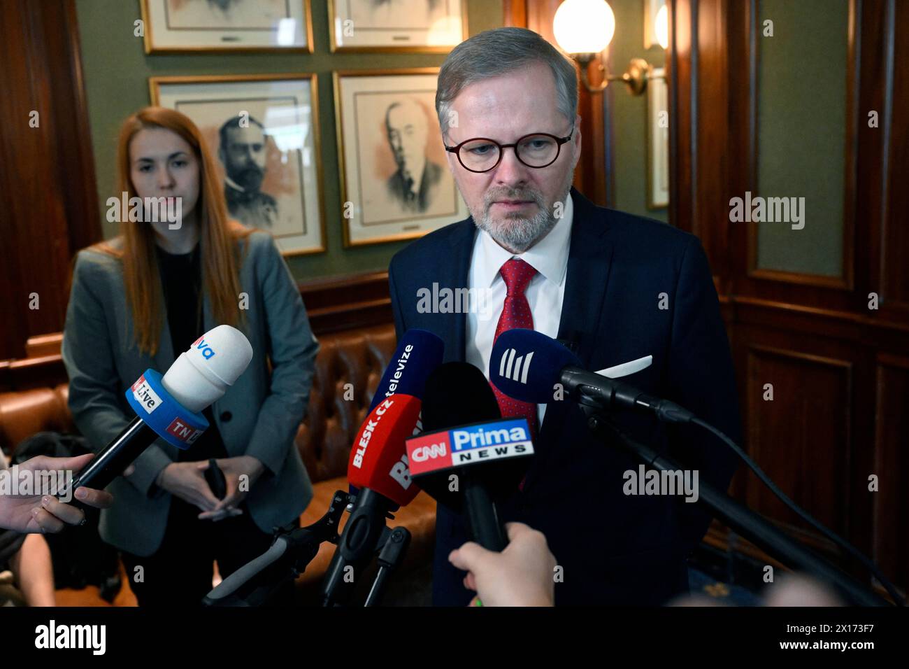 Washington, États-Unis. 15 avril 2024. Le premier ministre tchèque Petr Fiala (ODS) s'adresse aux journalistes avant de visiter la Maison Blanche, le 15 avril 2024, Washington. Crédit : Katerina Sulova/CTK photo/Alamy Live News Banque D'Images