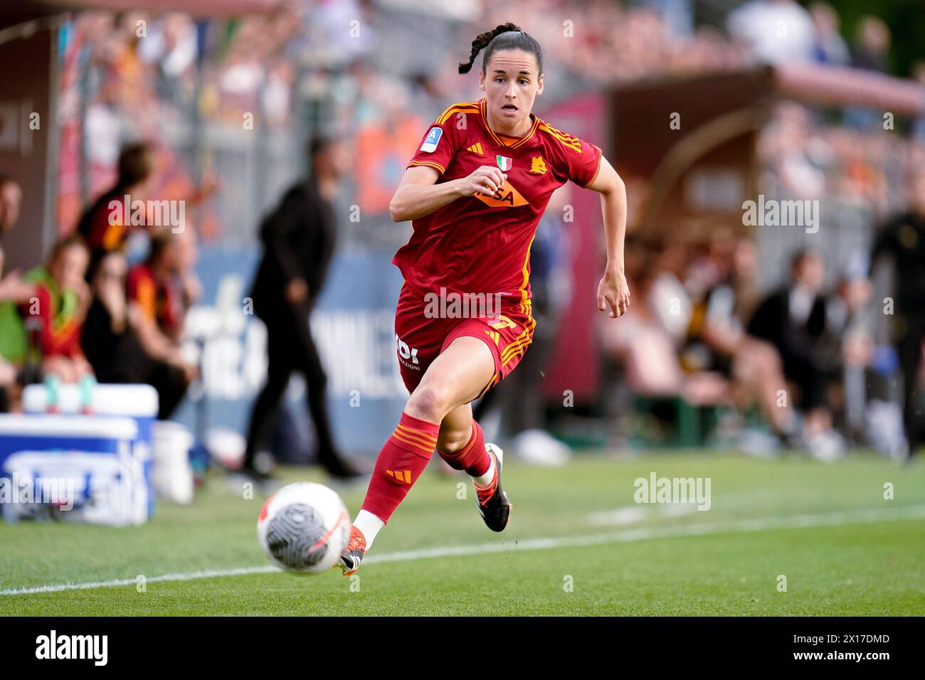 Rome, Italie. 15 avril 2024. Evelyne viens de L'AS Roma lors du match des éliminatoires féminins de Serie A entre L'AS Roma et la Juventus FC au Stadio Tre Fontane le 15 avril 2024 à Roma, Italie crédit : Giuseppe Maffia/Alamy Live News Banque D'Images