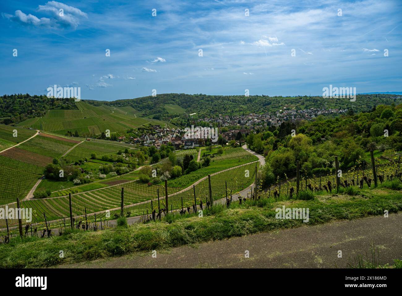 La chapelle funéraire de la Württemberg à Stuttgart-Rotenberg offre une vue pittoresque sur la vallée du Neckar et Stuttgart. Baden-Wuertemberg, allemand Banque D'Images