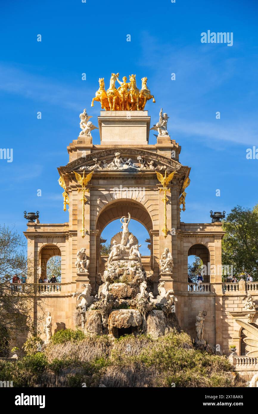 Quadriga de l'Aurora dans le Parc de la Ciutadella (Parc de la Ciutadella) dans le centre historique de Barcelone, Espagne Banque D'Images