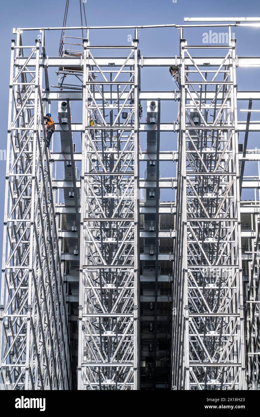 Construction d'un entrepôt à rayonnages élevés, système de stockage pour une grande utilisation de l'espace, dans la construction métallique, NRW, Allemagne, Banque D'Images
