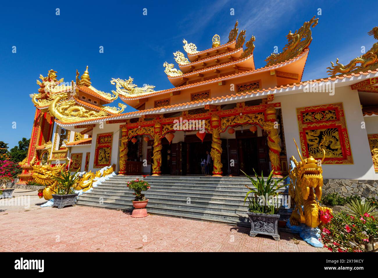 Le temple de Chua Binh Nhon à Mui ne au Vietnam Banque D'Images