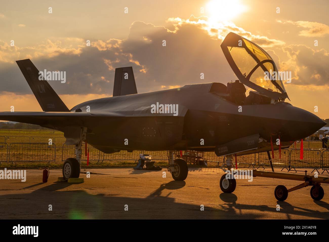 Lockheed Martin F-35A Lightning en préparation pour le vol du soir Banque D'Images