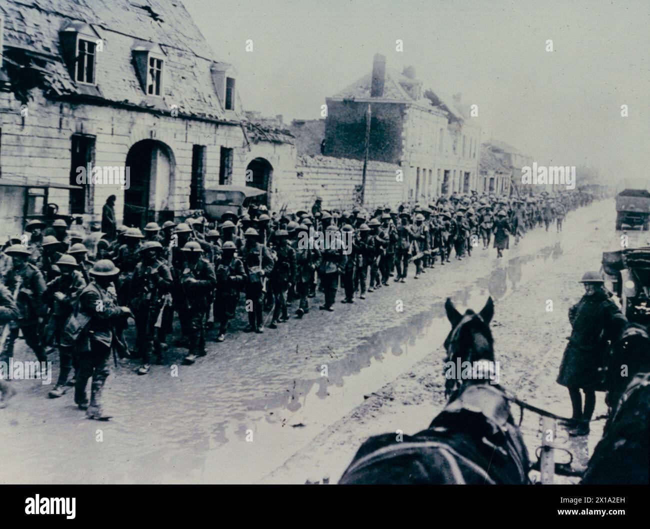 Les troupes britanniques reviennent du front ouest, France WW1 1916 Banque D'Images