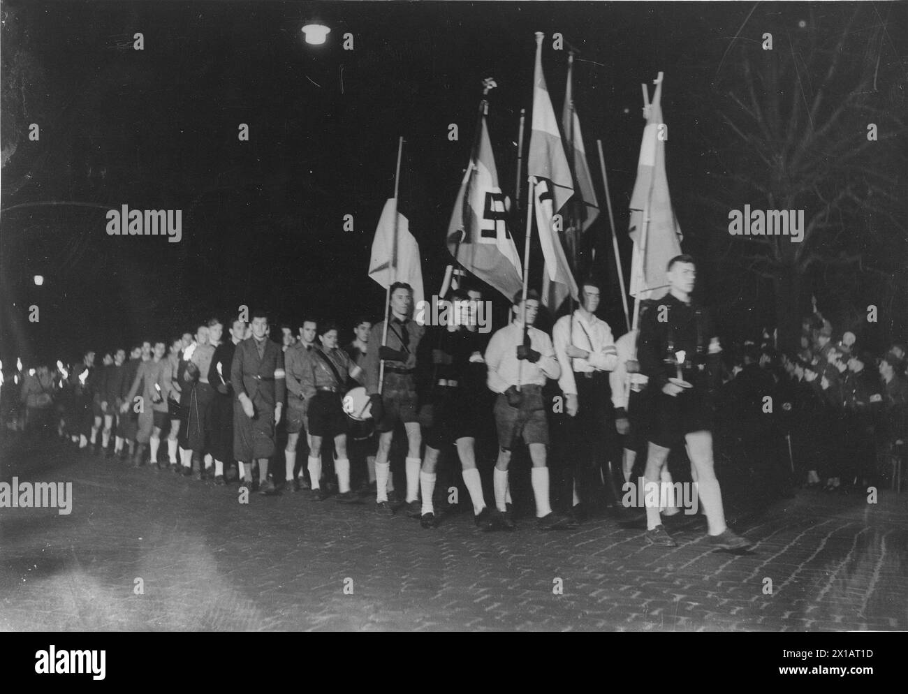 The Anschluss (annexion autrichienne) 1938, défilé nocturne de la torche, mars 1938 - 19380301 PD0140 - Rechteinfo : Rights Managed (RM) Banque D'Images