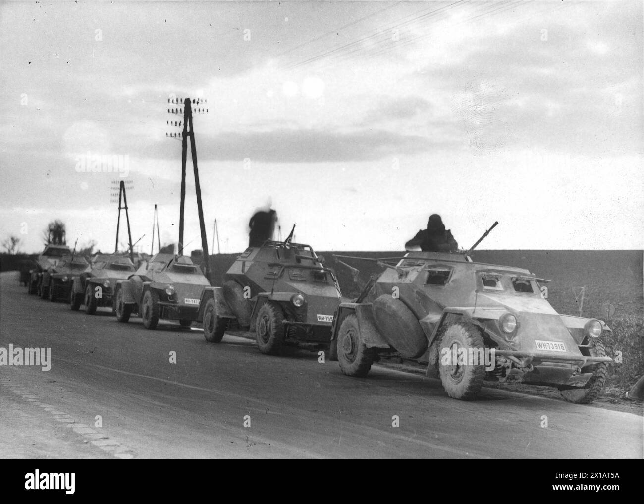 L'Anschluss (annexion autrichienne) 1938, le premier véhicule blindé allemand devant Vienne, 13.3.1938 - 19380313 PD0046 - Rechteinfo : Rights Managed (RM) Banque D'Images