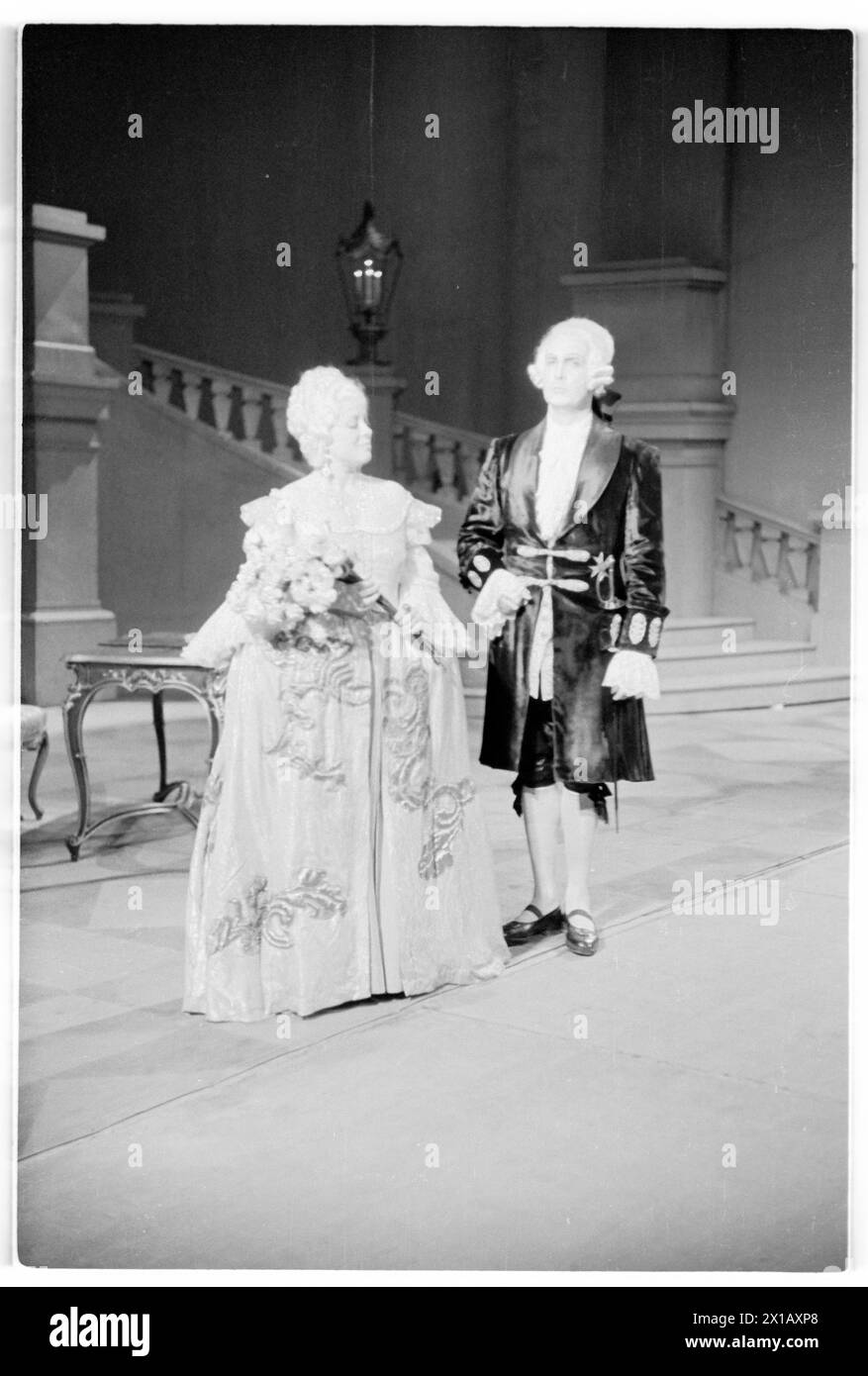 Festival de Salzbourg 1946, Don Giovanni : Hans Hotter dans le rôle-titre, Ljuba Welitsch dans le rôle de 'Donna Anna', 01.08.1946 - 19460801 PD0074 - Rechteinfo : Rights Managed (RM) Banque D'Images