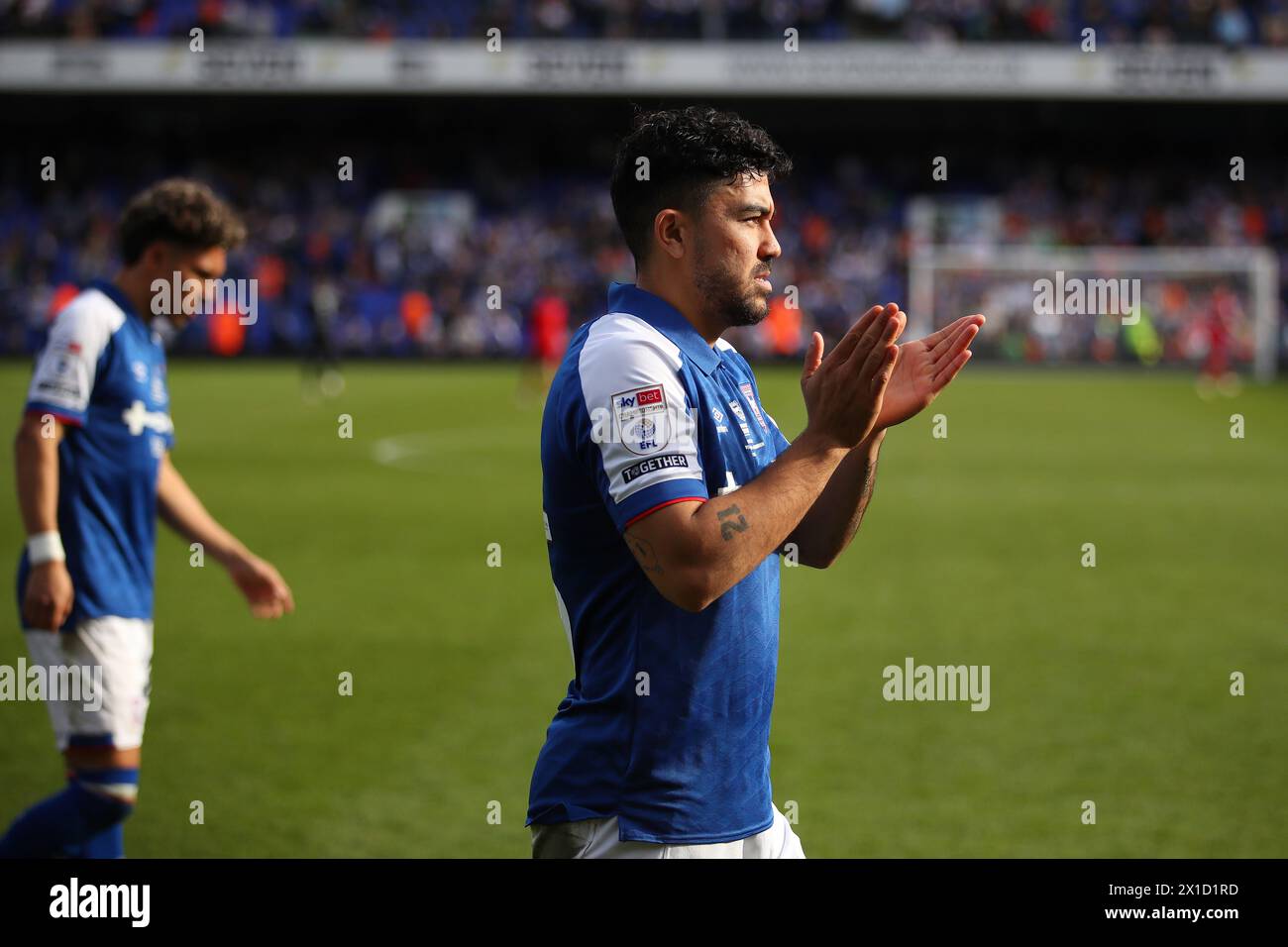 Massimo Luongo of Ipswich Town at full time - Ipswich Town v Middlesbrough, Sky Bet Championship, Portman Road, Ipswich, Royaume-Uni - 13 avril 2024 usage éditorial uniquement - les restrictions DataCo s'appliquent Banque D'Images
