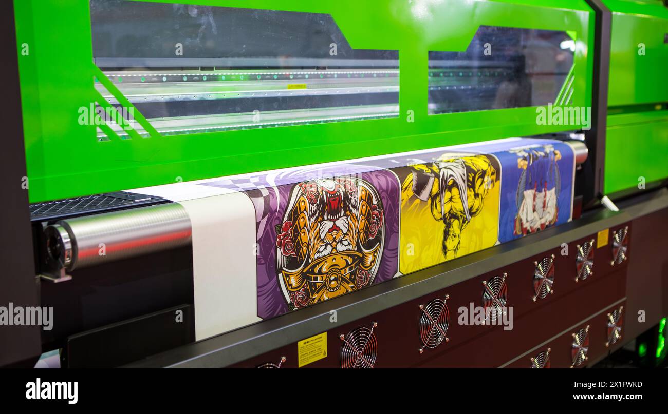 T-shirt d'impression par imprimante à sublimation Banque D'Images