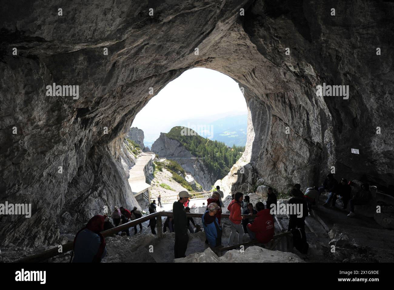 Autriche - grotte de glace de Werfen, la plus grande grotte de glace du monde, capturée le 28 juin 2010. - 20100628 PD10740 - Rechteinfo : droits gérés (RM) Banque D'Images