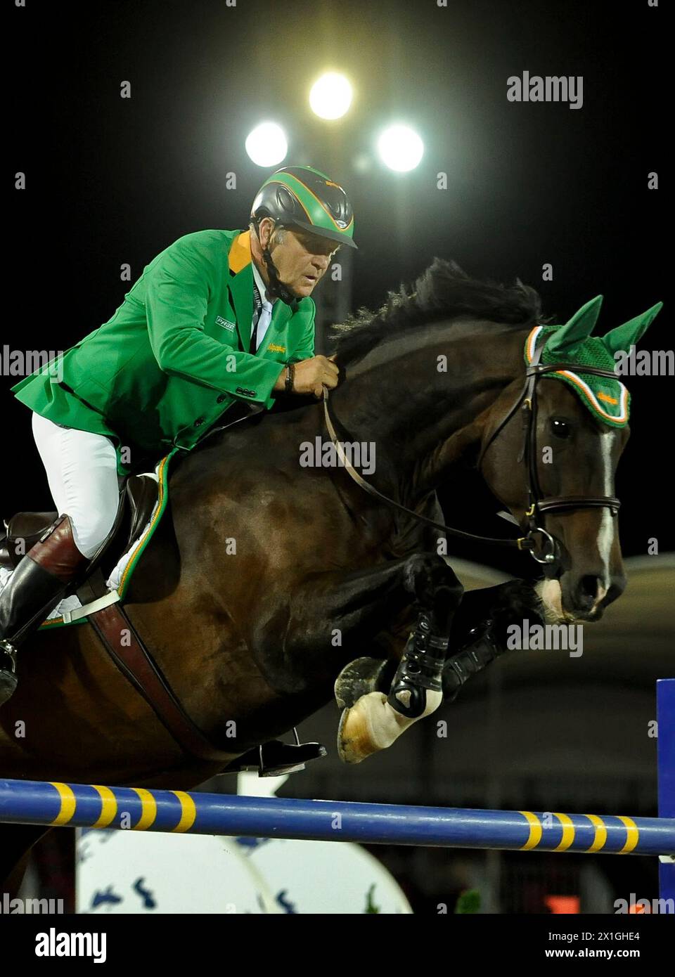 Vienne - compétition internationale d'équitation 'Vienna Masters 2012' lors du 'Global Champions Tour' à la Rathausplatz à Vienne le 20 septembre 2012. PHOTO : Thomas Frühmann sur le sixième sens - 20120920_PD3269 - Rechteinfo : droits gérés (RM) Banque D'Images